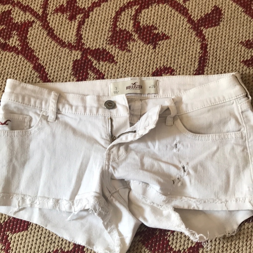 SHORTS